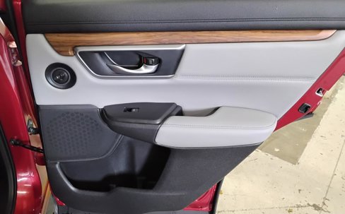 Used 2020 Honda CR-V Touring image 23