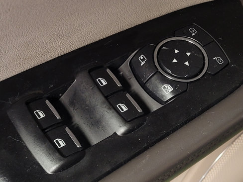 Used 2016 Lincoln MKX Select w/ Select Plus Package image 27