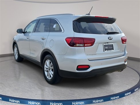 Used 2020 Kia Sorento LX w/ LX I4 Convenience Package image 8