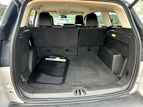 Used 2017 Ford Escape Titanium image 11