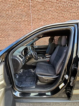 Used 2021 Jeep Grand Cherokee Laredo w/ Security & Convenience Group image 8