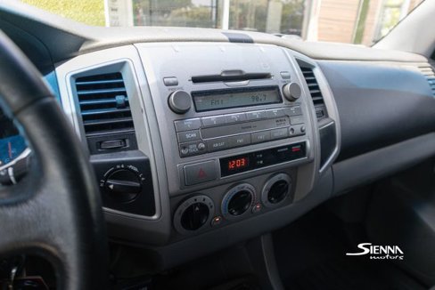Used 2010 Toyota Tacoma 4x4 Double Cab image 32
