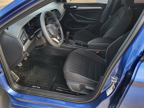 Used 2023 Volkswagen Jetta Sport image 22