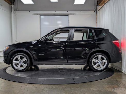 Used 2017 BMW X3 xDrive28i image 5