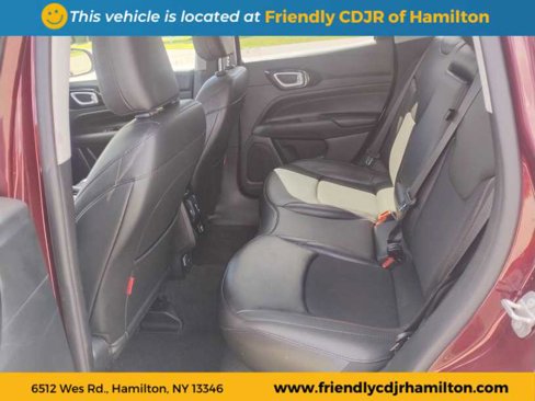 Used 2022 Jeep Compass Trailhawk image 12