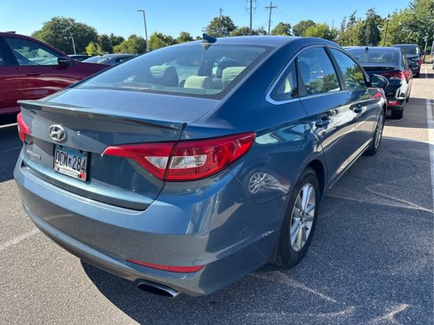Used 2015 Hyundai Sonata SE w/ Option Group 09 image 3