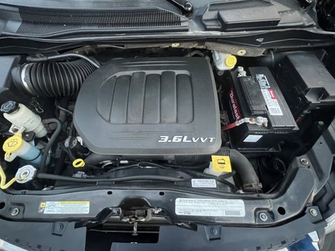 Used 2011 Dodge Grand Caravan Mainstreet w/ PWR Convenience Group image 9