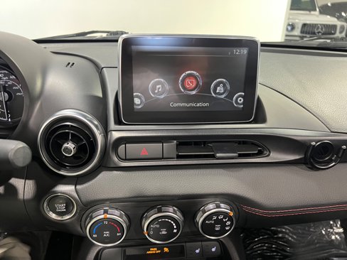 Used 2017 FIAT 124 Spider Abarth image 33