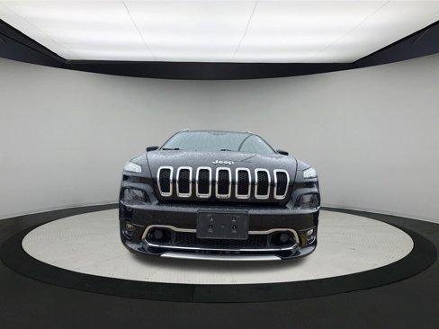 Used 2017 Jeep Cherokee Overland w/ Heavy Duty Protection Group image 2