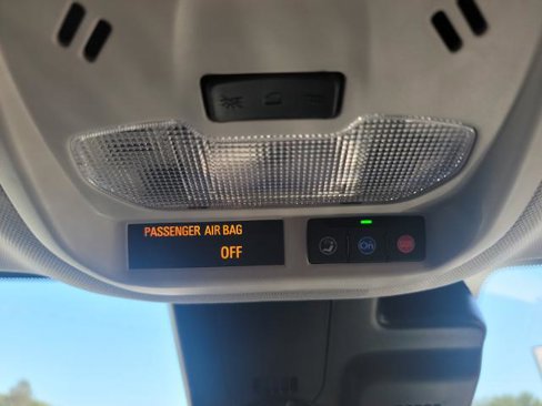 New 2025 Chevrolet Trax LT image 27