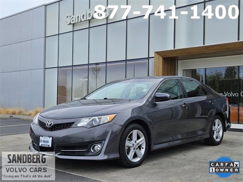 Used 2012 Toyota Camry image 1
