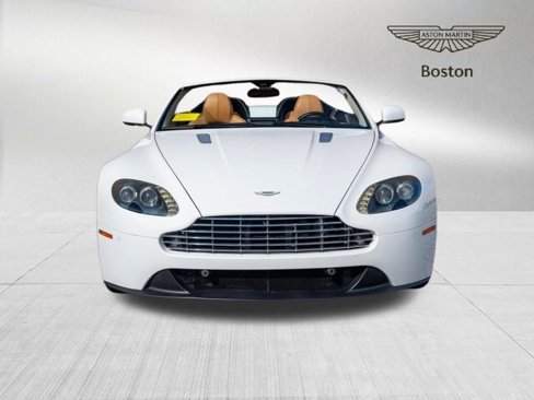 Used 2015 Aston Martin V8 Vantage Roadster image 21