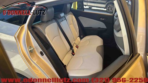 Used 2021 Toyota Prius Prime Limited image 14