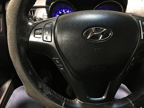 Used 2012 Hyundai Genesis 3.8 image 20