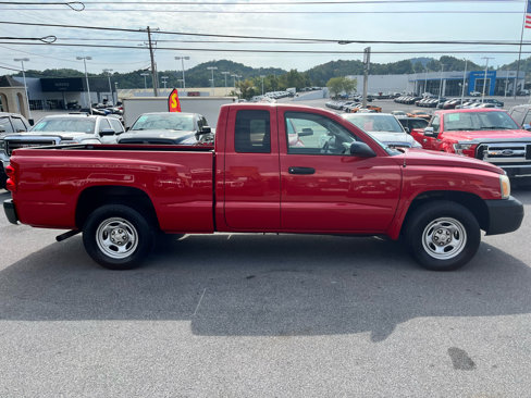 Used 2005 Dodge Dakota ST image 4