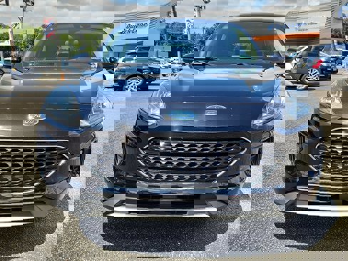 Certified 2020 Ford Escape SE image 2