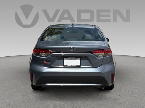 Used 2022 Toyota Corolla LE image 18