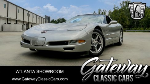 Used 2002 Chevrolet Corvette Coupe w/ Preferred Equipment Group2 image 1