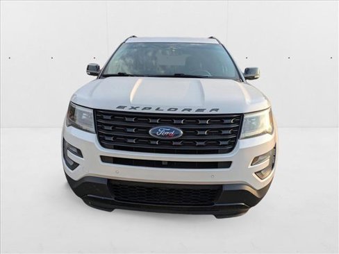 Used 2016 Ford Explorer Sport w/ Equipment Group 401A image 2