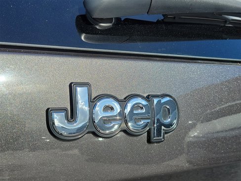 Used 2014 Jeep Cherokee Latitude w/ Cold Weather Group image 7
