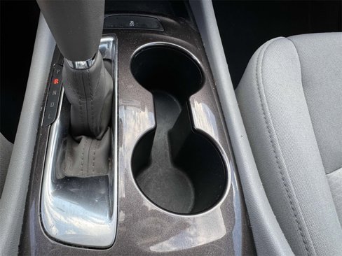 Used 2020 Chevrolet Malibu LS image 30