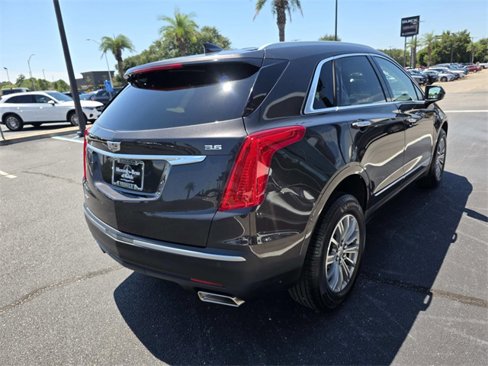 Used 2018 Cadillac XT5 Luxury image 6