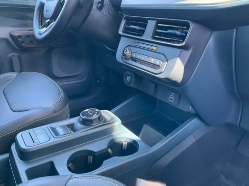 New 2025 Ford Maverick Lobo image 67