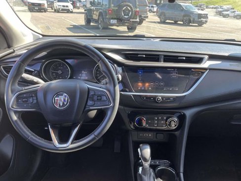 Used 2022 Buick Encore GX Preferred image 11
