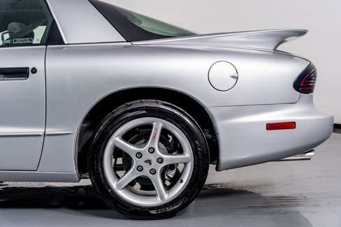 Used 1997 Pontiac Firebird Formula image 21