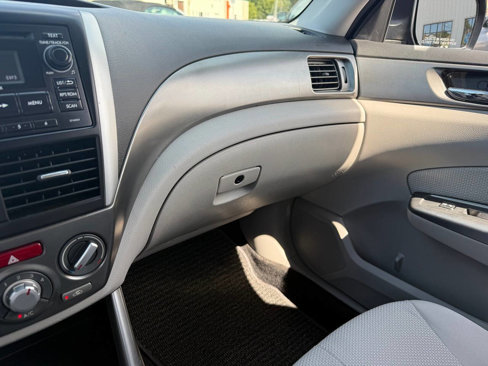 Used 2012 Subaru Forester 2.5X Premium image 18
