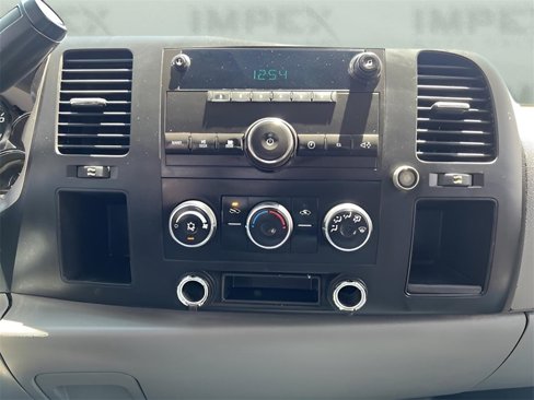 Used 2013 Chevrolet Silverado 3500 W/T image 23