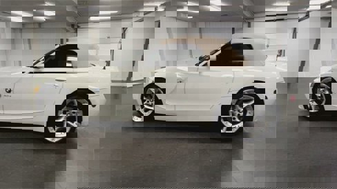 Used 2007 BMW Z4 3.0si image 36