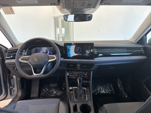 New 2025 Volkswagen Jetta SE image 11