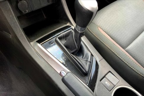 Used 2019 Toyota Corolla LE image 32