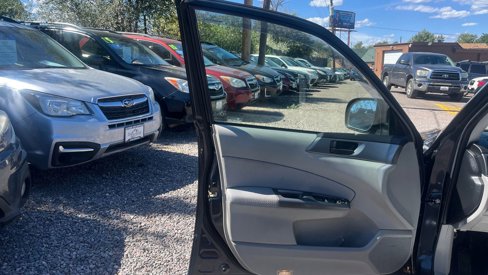 Used 2012 Subaru Forester 2.5X w/ Alloy Wheel Pkg image 10