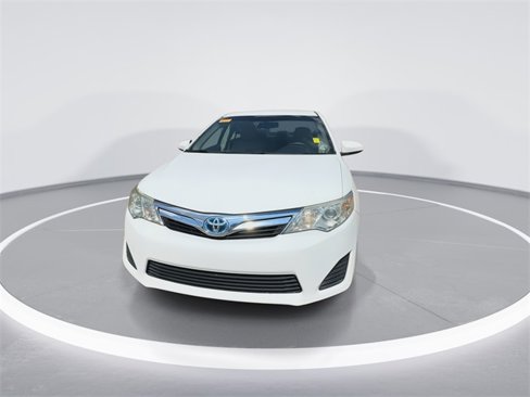 Used 2013 Toyota Camry LE image 3