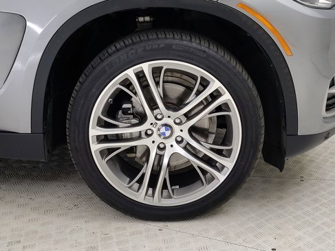 Used 2017 BMW X5 xDrive35i image 4
