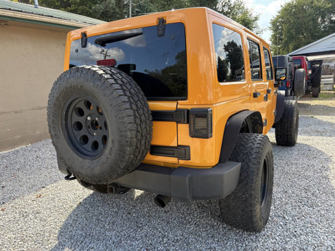Used 2012 Jeep Wrangler Unlimited Sahara w/ Dual Top Group image 7