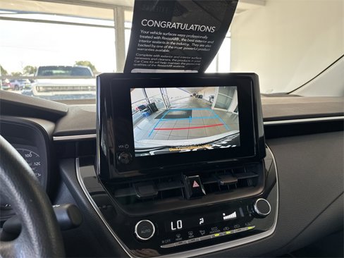 Used 2023 Toyota Corolla LE image 23