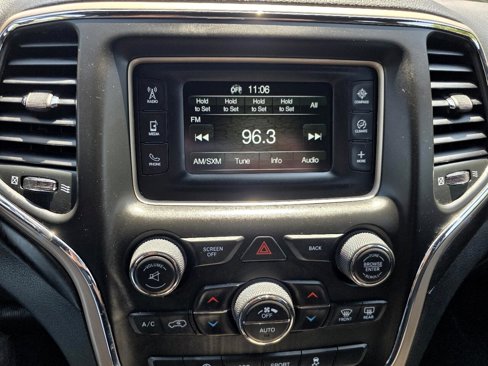 Used 2016 Jeep Grand Cherokee Laredo w/ Quick Order Package 23E image 25
