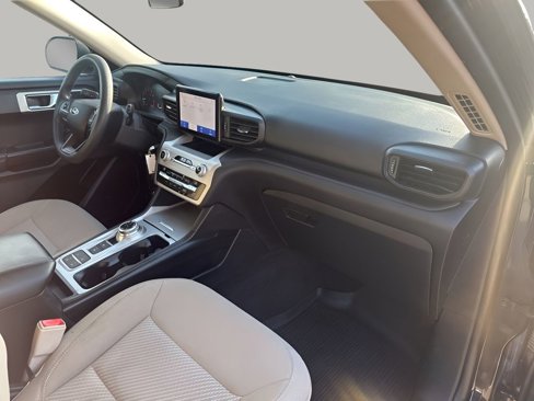 Used 2021 Ford Explorer 2WD image 11