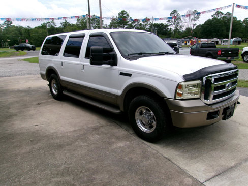 Used 2005 Ford Excursion Eddie Bauer image 4