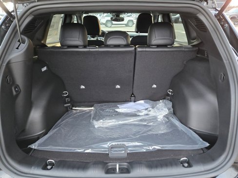 New 2025 Jeep Compass Sport image 14