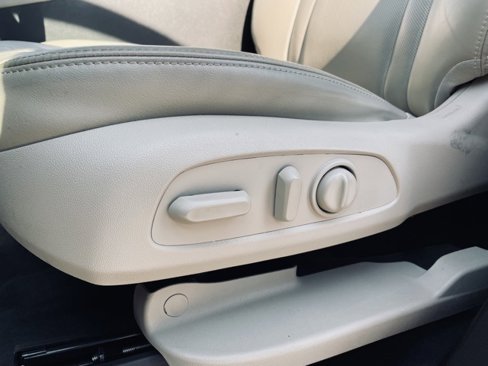 Used 2021 Buick Enclave Essence w/ Sound and Sites Package image 20