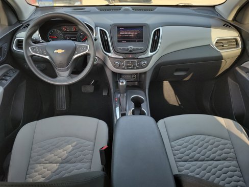 Used 2020 Chevrolet Equinox LS image 11