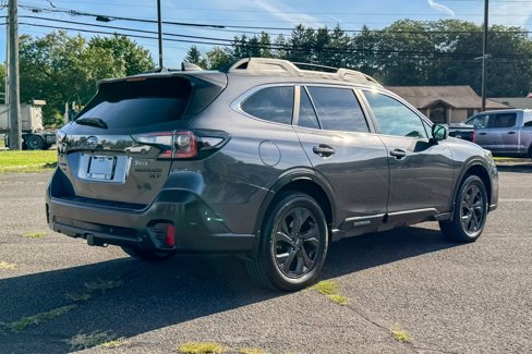 Certified 2020 Subaru Outback Onyx Edition XT w/ Popular Package #2 image 3