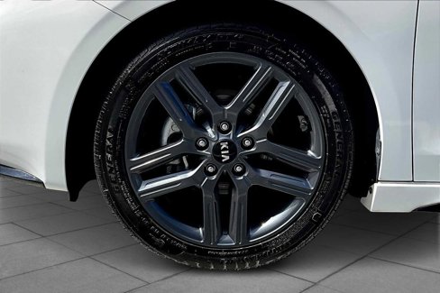Used 2021 Kia Forte GT-Line image 10
