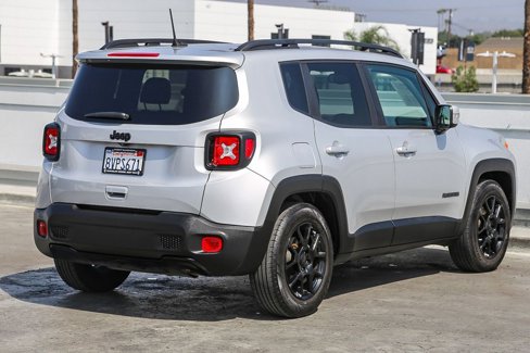 Certified 2020 Jeep Renegade Altitude image 9