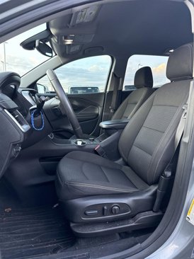 Used 2023 GMC Terrain SLE w/ Driver Convenience Package image 8