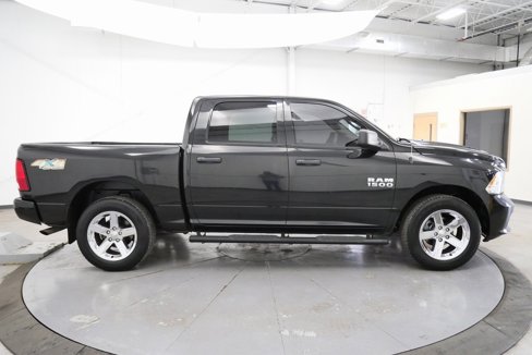 Used 2017 RAM 1500 Express image 8
